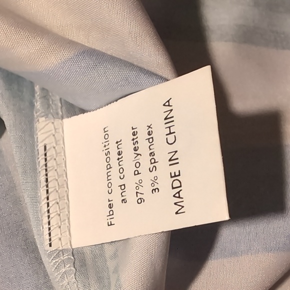 2/$10 APRAW button down shirt - Picture 3 of 3